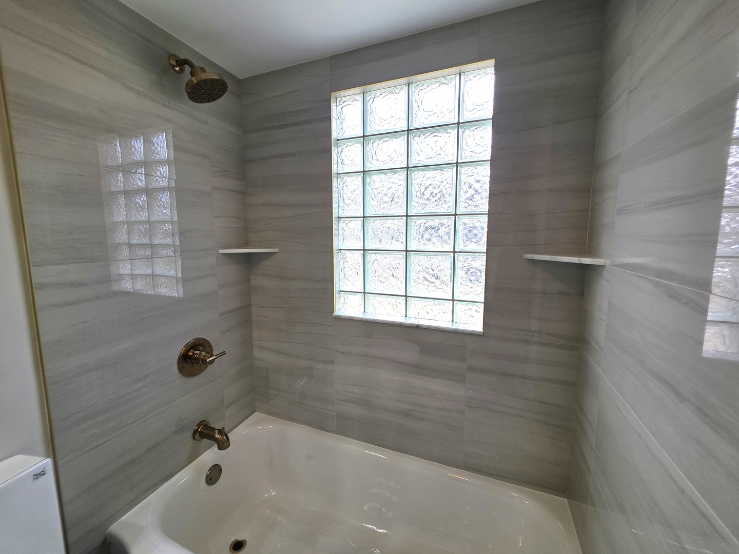 1738 Seymour Avenue, North Chicago, IL 60064