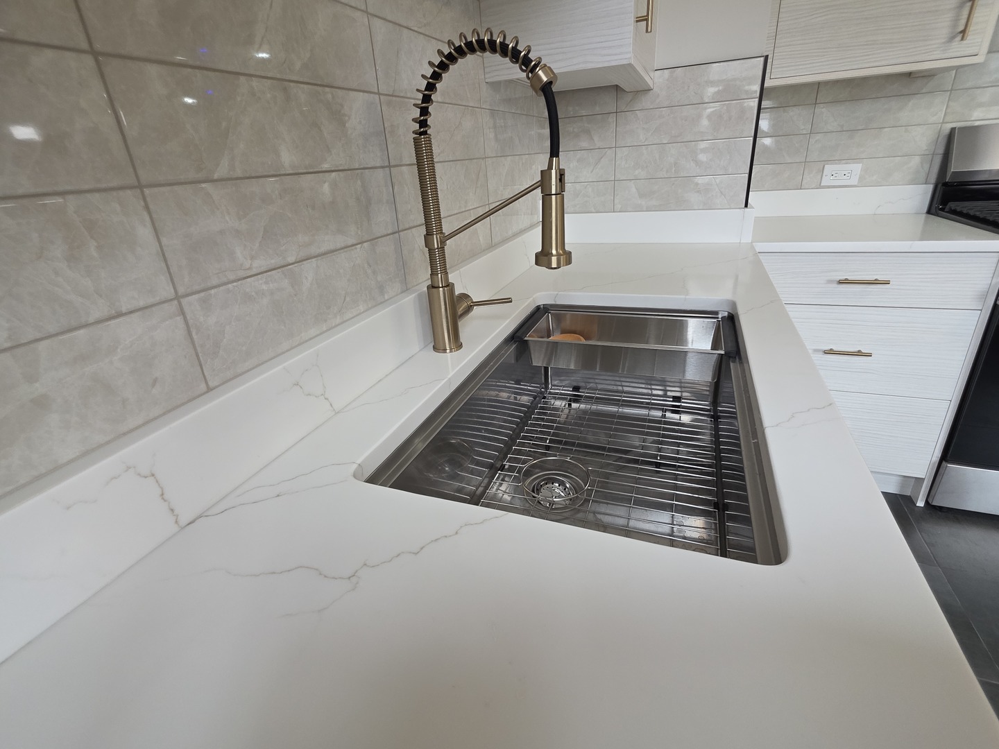 1738 Seymour Avenue, North Chicago, IL 60064