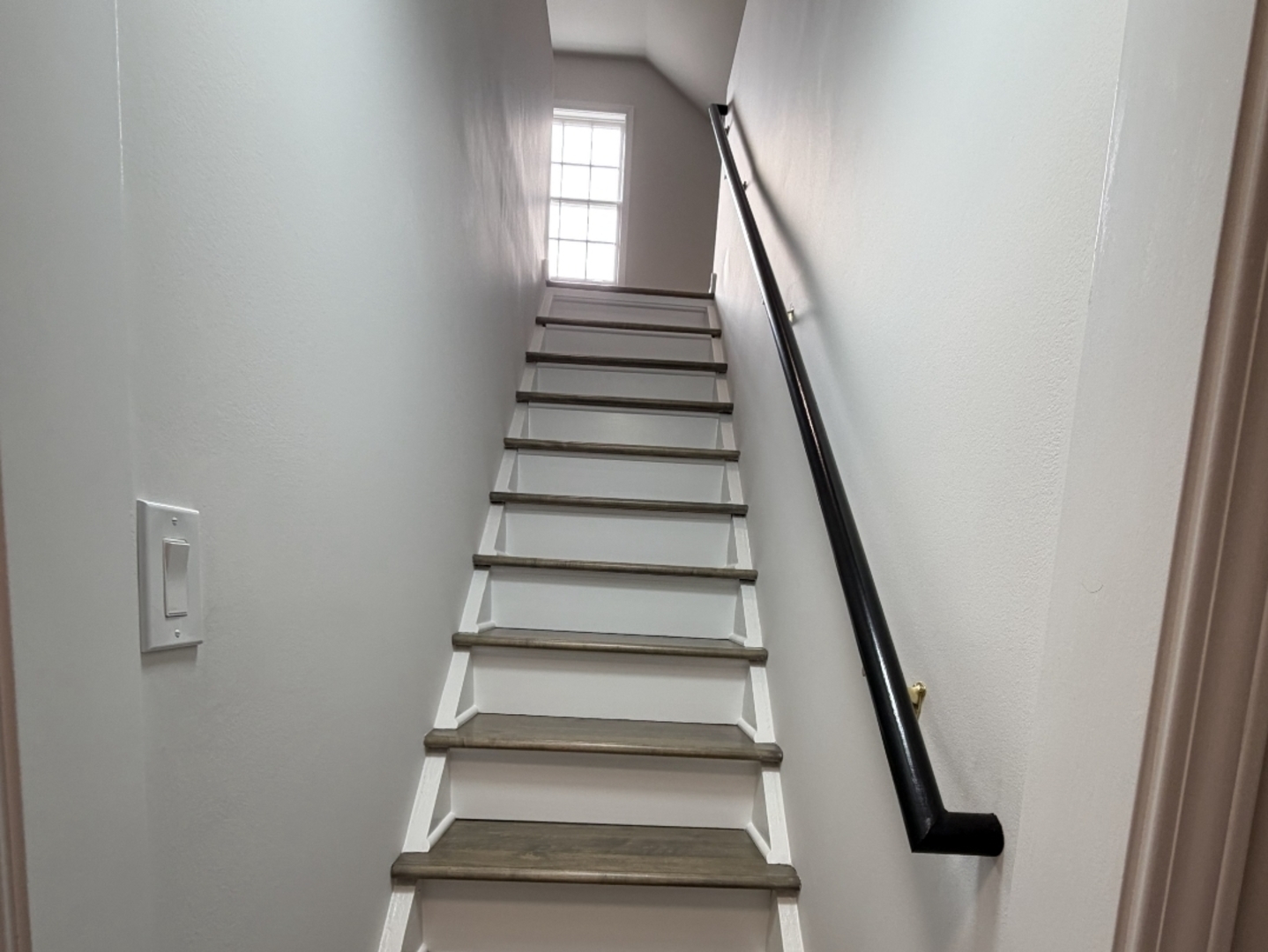 1738 Seymour Avenue, North Chicago, IL 60064