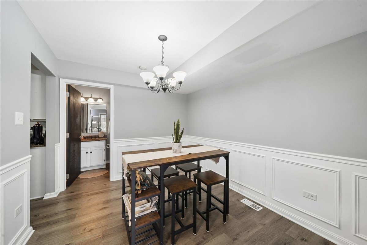 9967 Cambridge Court #D, Mokena, IL 60448