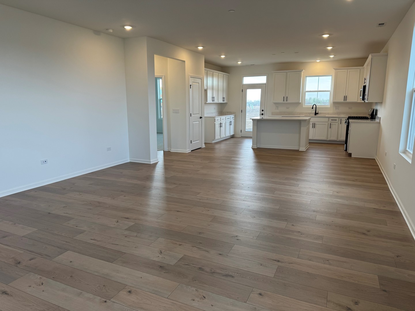 17356 S Sprucewood Drive, Lockport, IL 60441