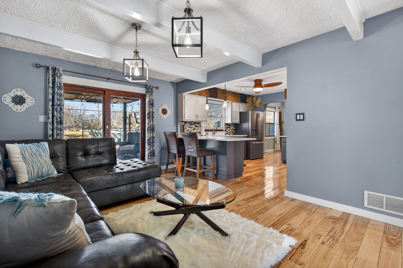 2117 Leness Lane, Crest Hill, IL 60403