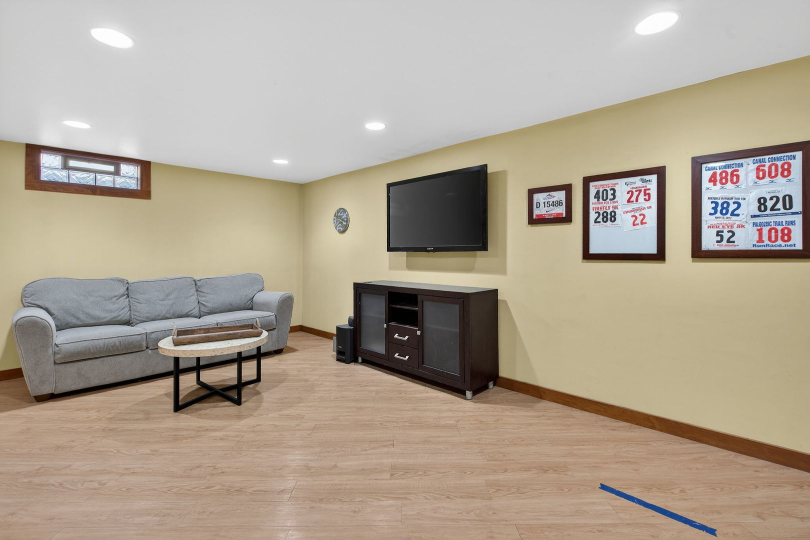 2117 Leness Lane, Crest Hill, IL 60403