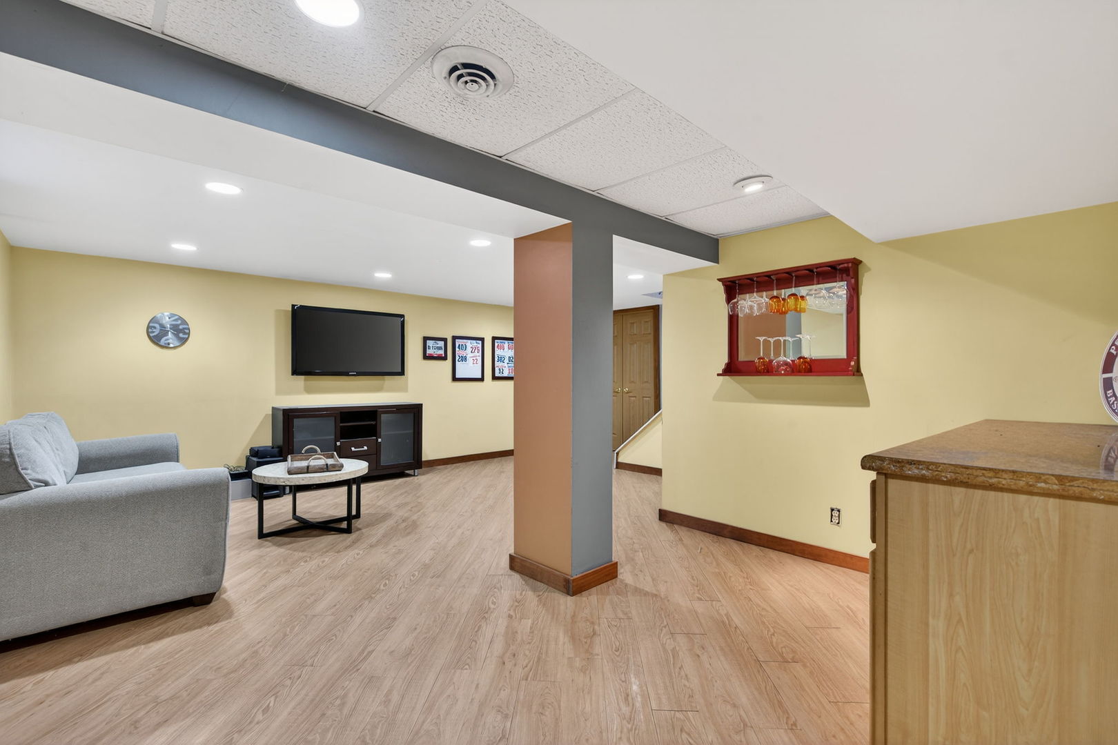 2117 Leness Lane, Crest Hill, IL 60403