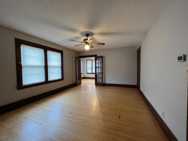 532 South Street, Elgin, IL 60123