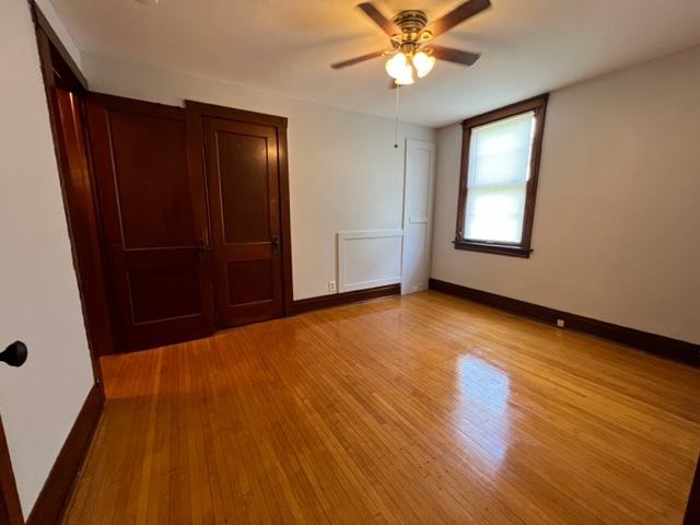 532 South Street, Elgin, IL 60123