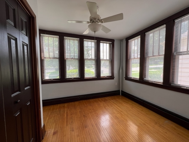 532 South Street, Elgin, IL 60123