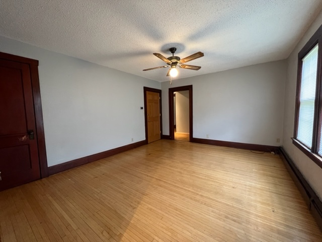 532 South Street, Elgin, IL 60123