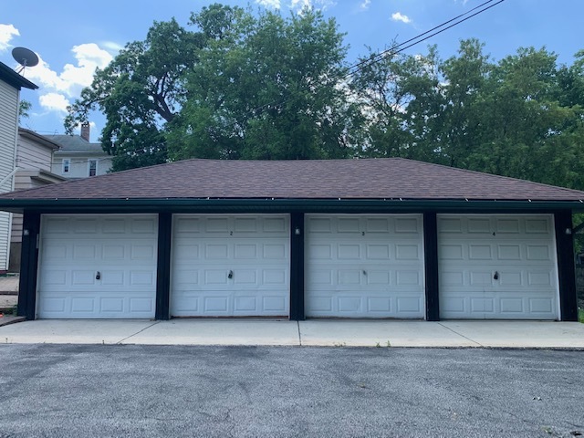 532 South Street, Elgin, IL 60123