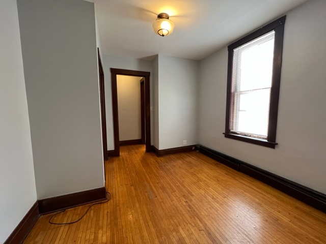 532 South Street, Elgin, IL 60123