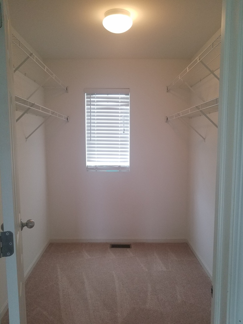 Plainfield, IL 60585