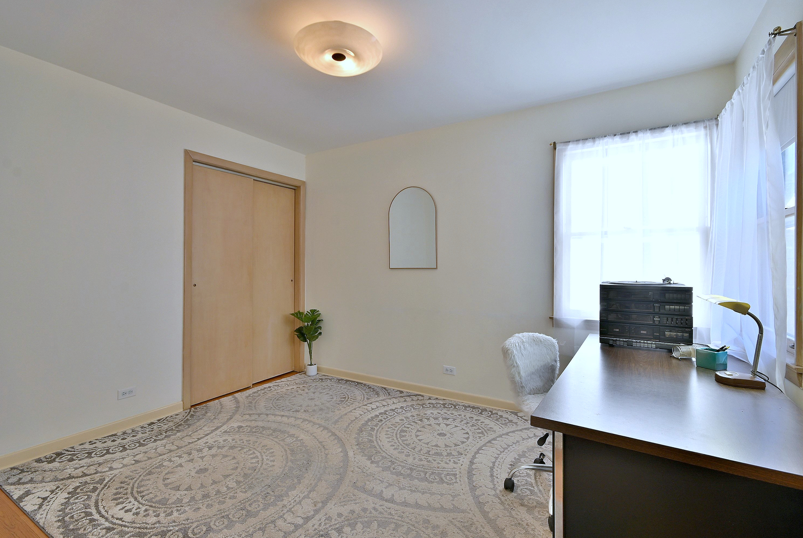 5247 N Mulligan Avenue, Chicago, IL 60630