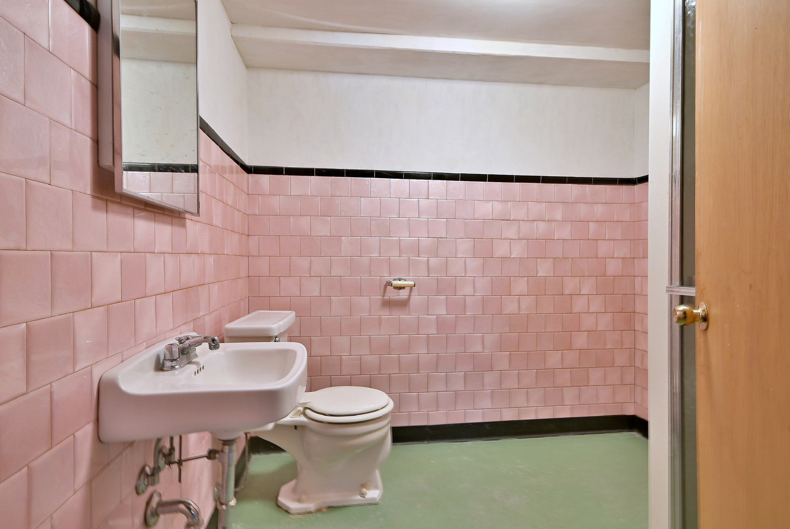 5247 N Mulligan Avenue, Chicago, IL 60630