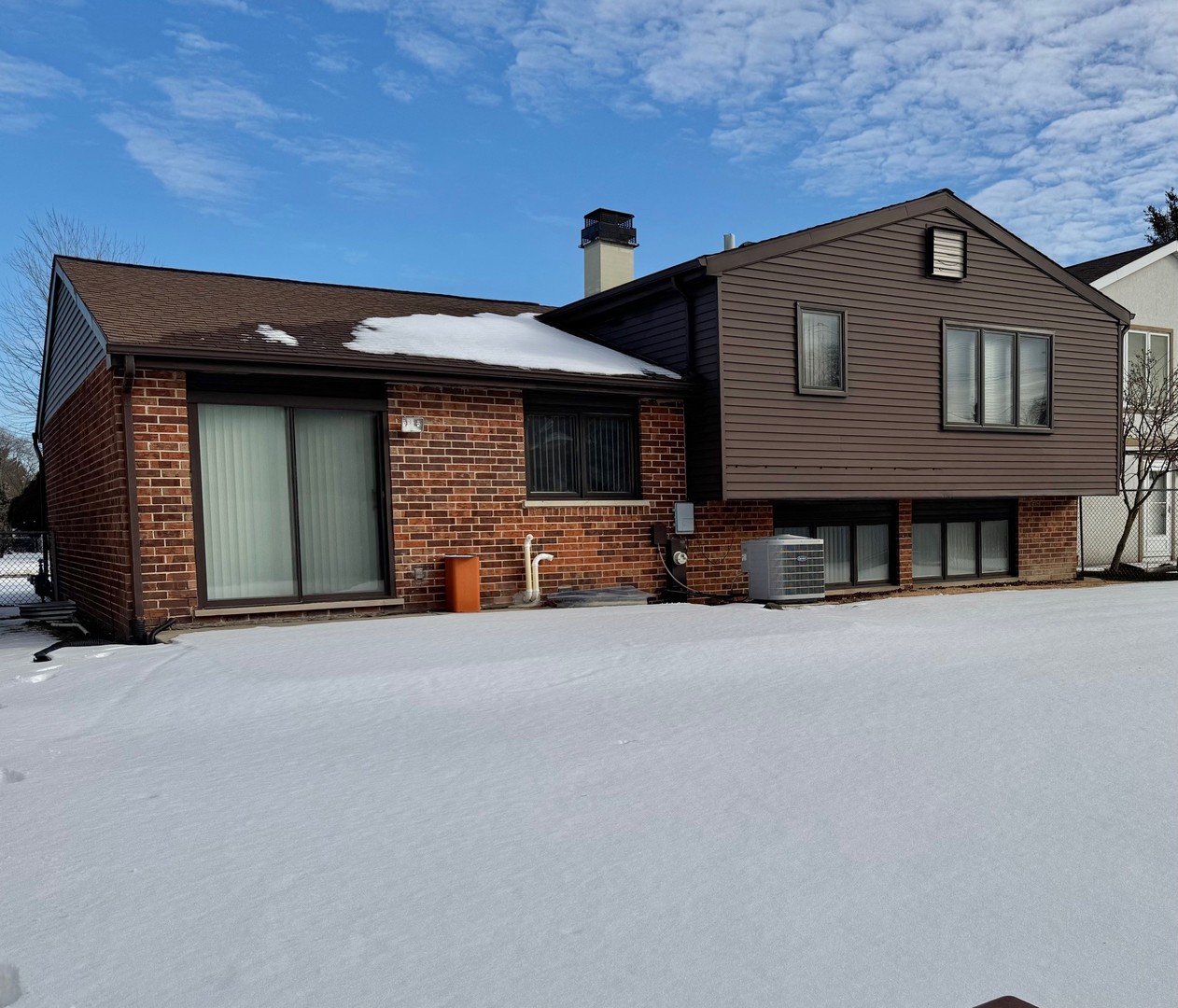 250 Anita Street, Des Plaines, IL 60016