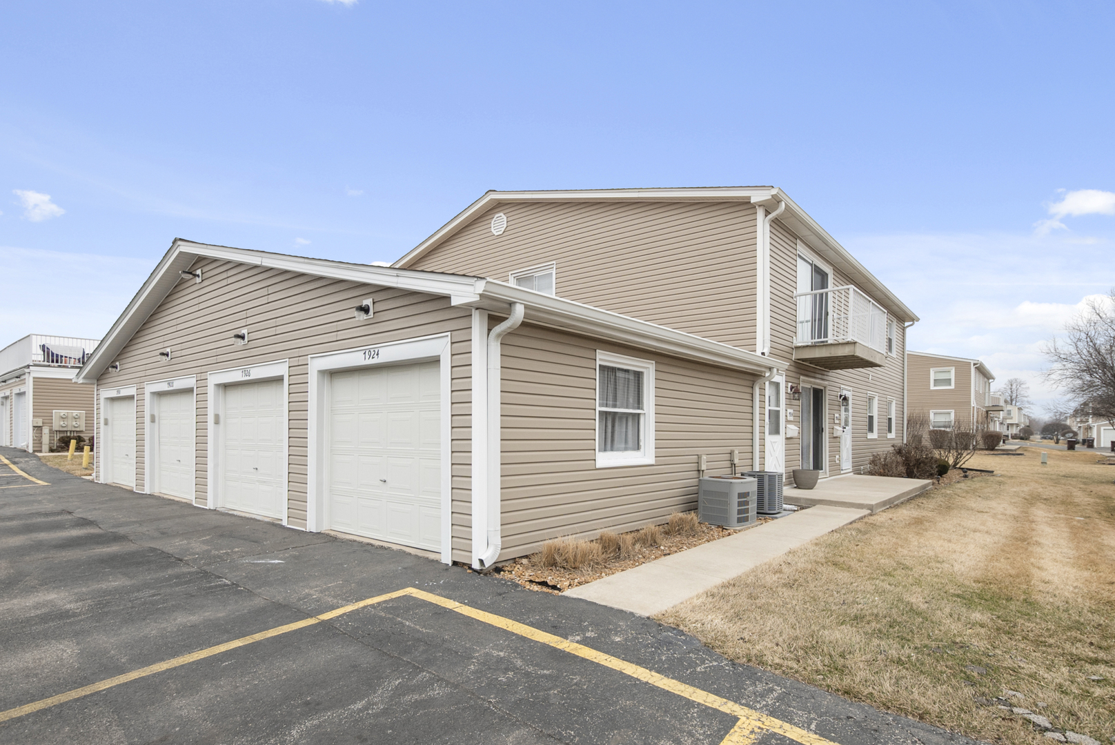 7924 164th Place #7924, Tinley Park, IL 60477