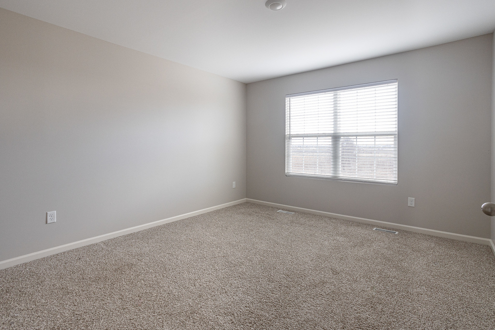 1479 Yosemite Way, Pingree Grove, IL 60140