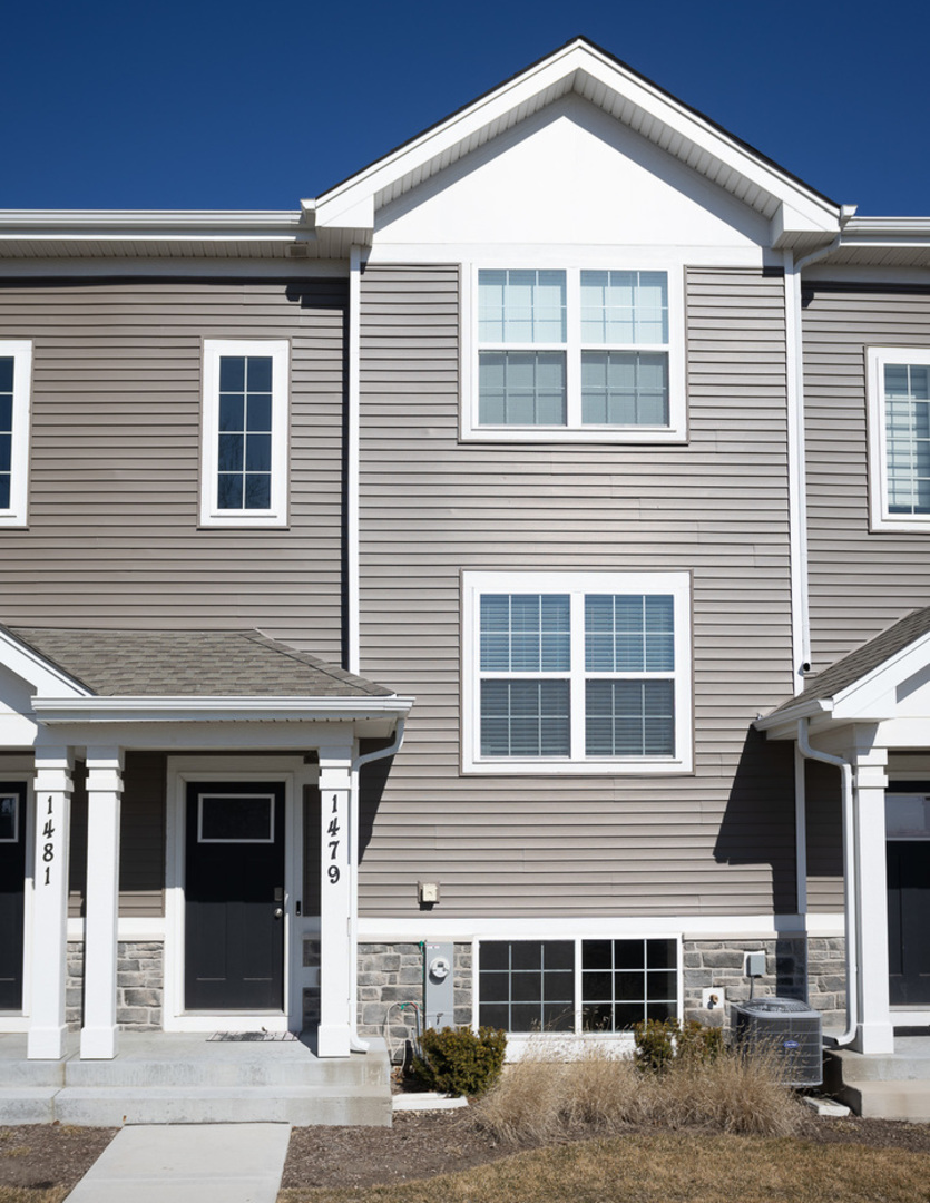 1479 Yosemite Way, Pingree Grove, IL 60140