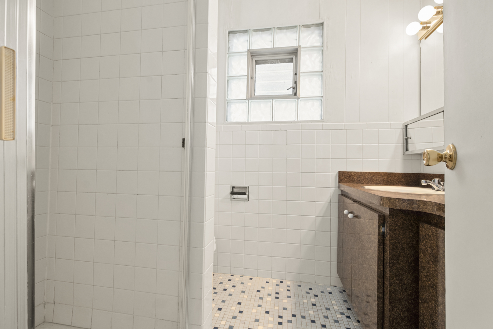 11519 S Neenah Avenue, Worth, IL 60482