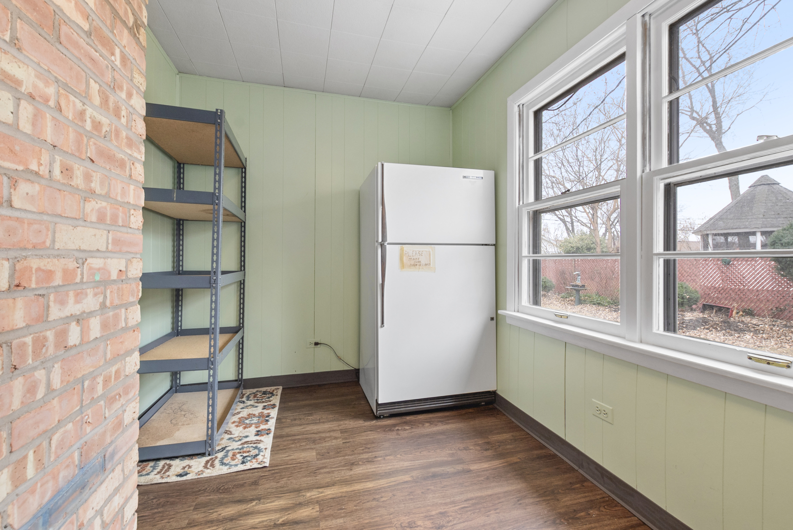 11519 S Neenah Avenue, Worth, IL 60482