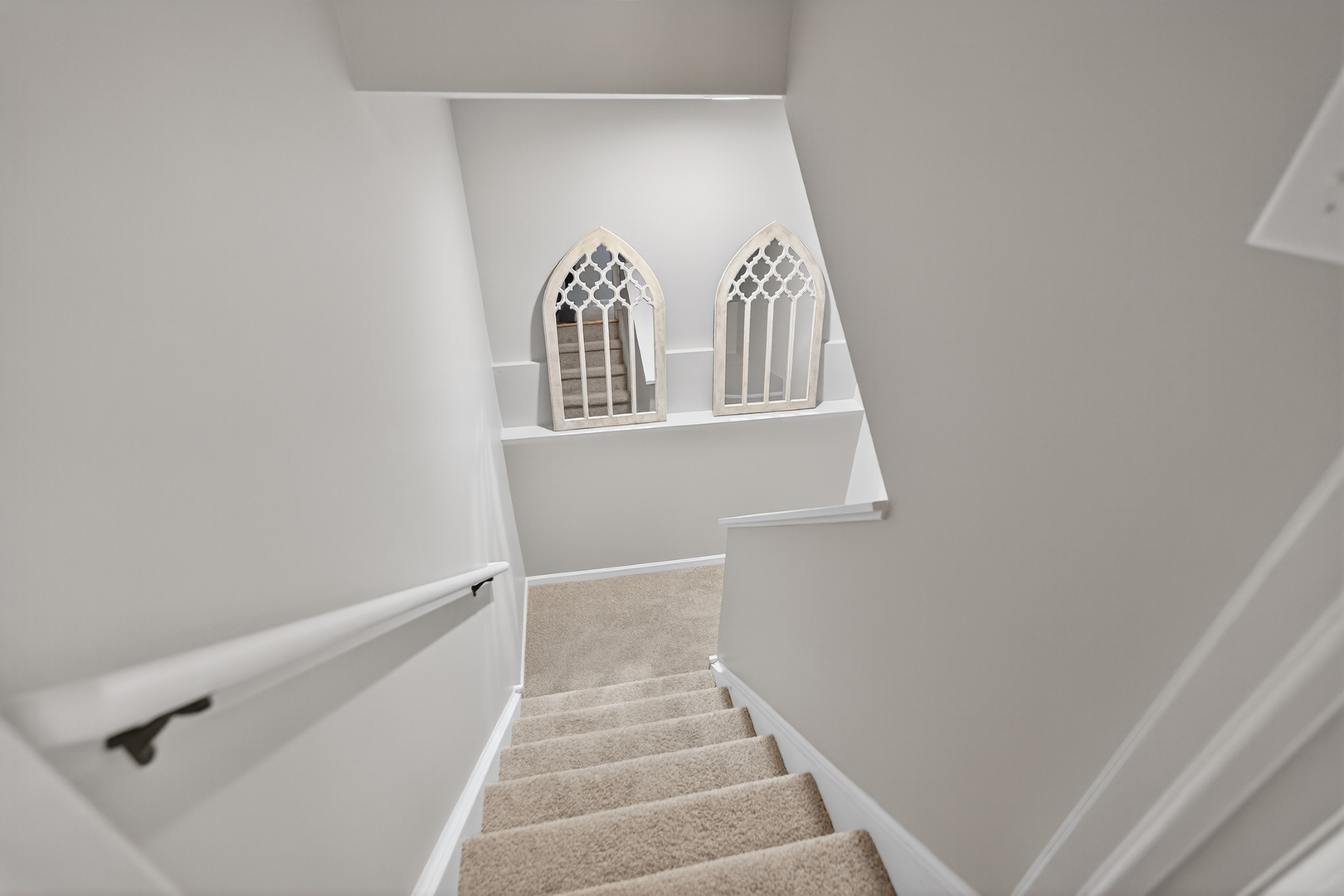 681 Hampshire Drive, Hampshire, IL 60140