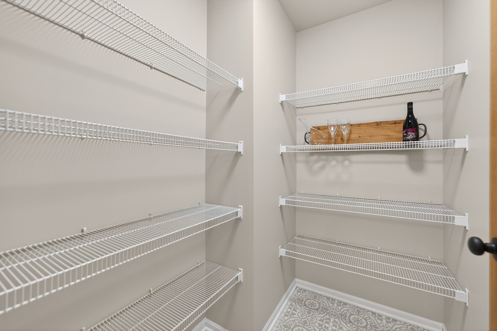 681 Hampshire Drive, Hampshire, IL 60140