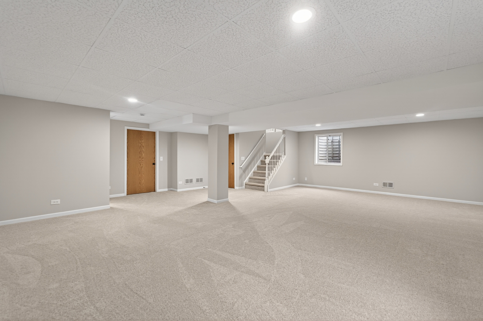 681 Hampshire Drive, Hampshire, IL 60140