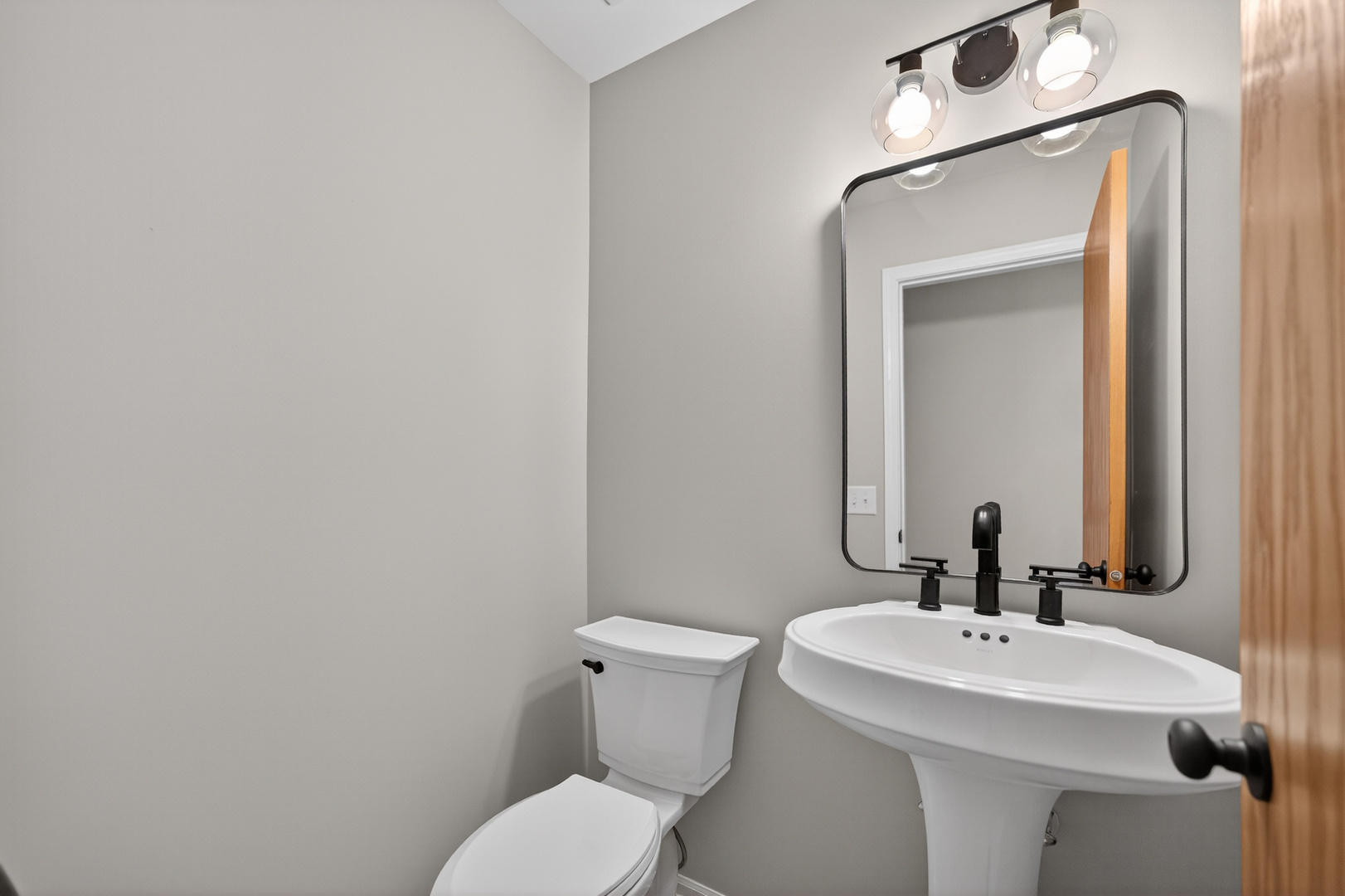 681 Hampshire Drive, Hampshire, IL 60140