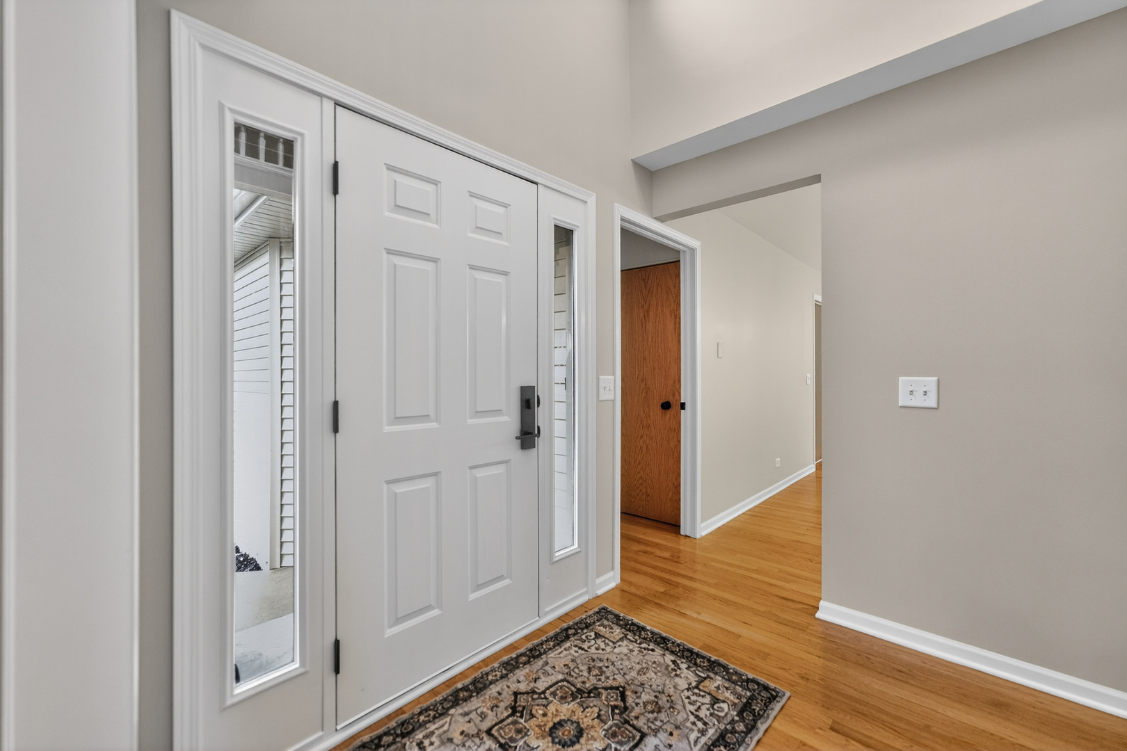 681 Hampshire Drive, Hampshire, IL 60140