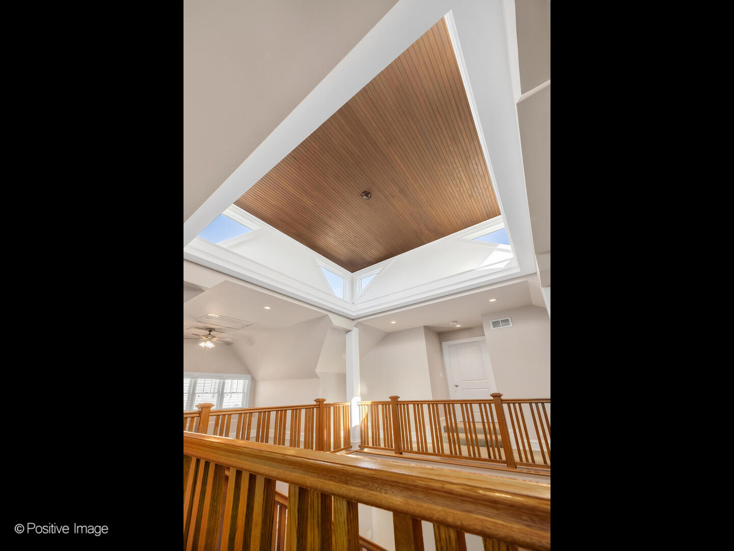 333 Kenmore Avenue, Elmhurst, IL 60126