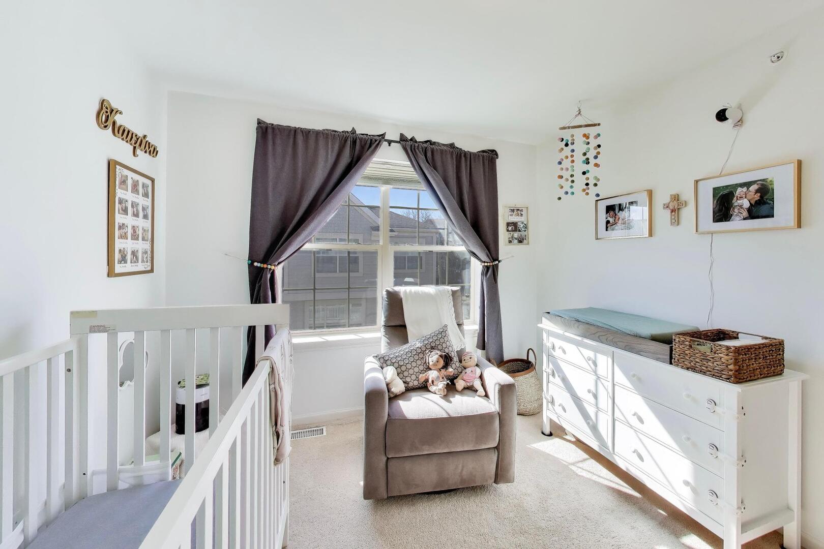 303 S Northwest Highway #2, Park Ridge, IL 60068