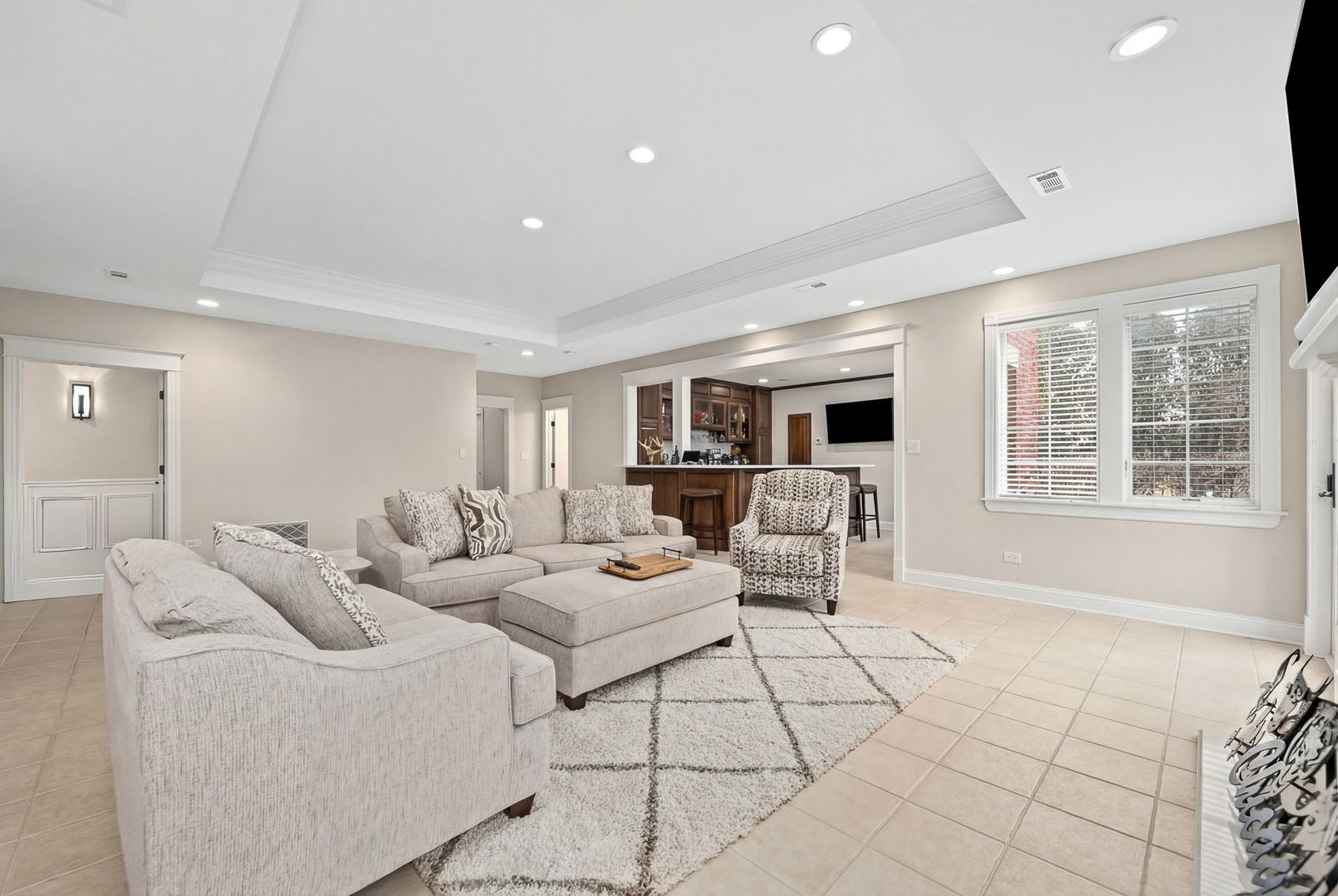 10825 Green Manor Court, Orland Park, IL 60467