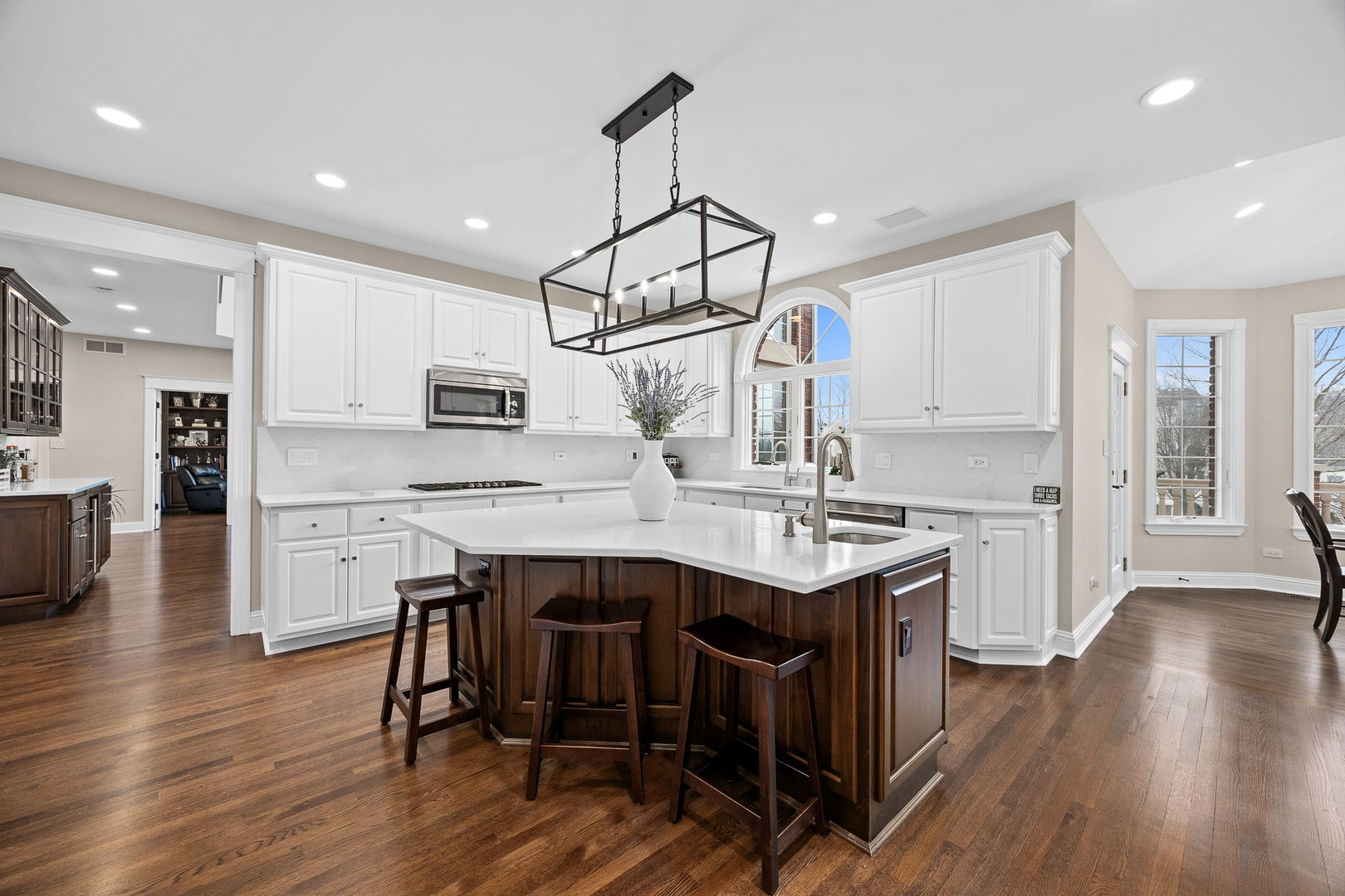 10825 Green Manor Court, Orland Park, IL 60467