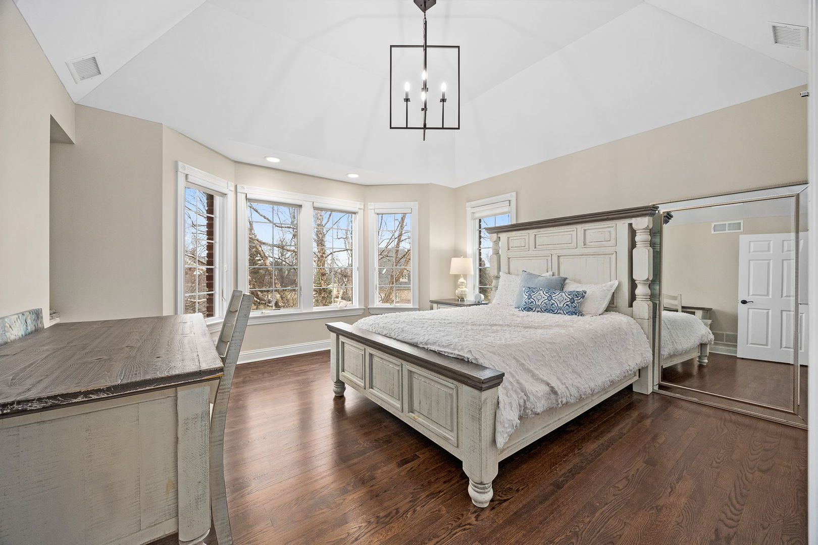 10825 Green Manor Court, Orland Park, IL 60467