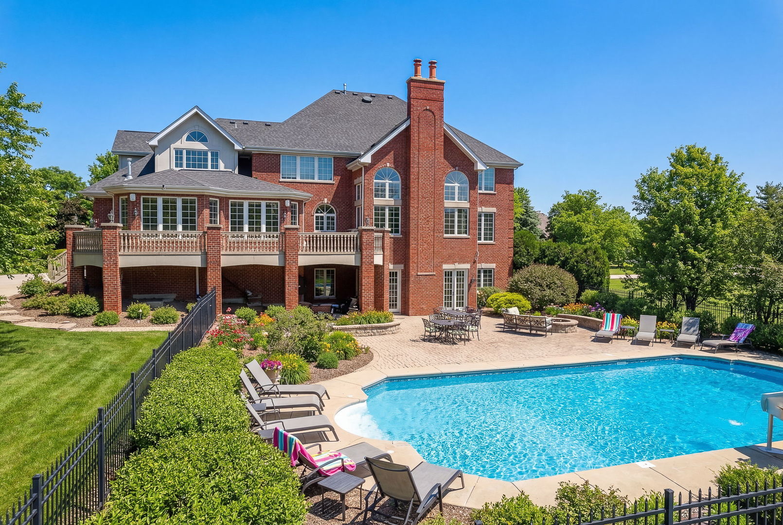 10825 Green Manor Court, Orland Park, IL 60467