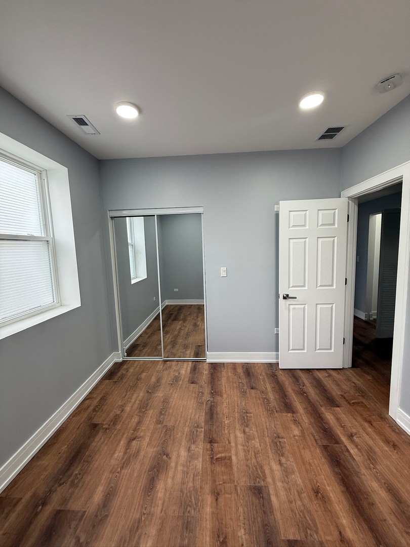 4907 W Walton Street #2, Chicago, IL 60651