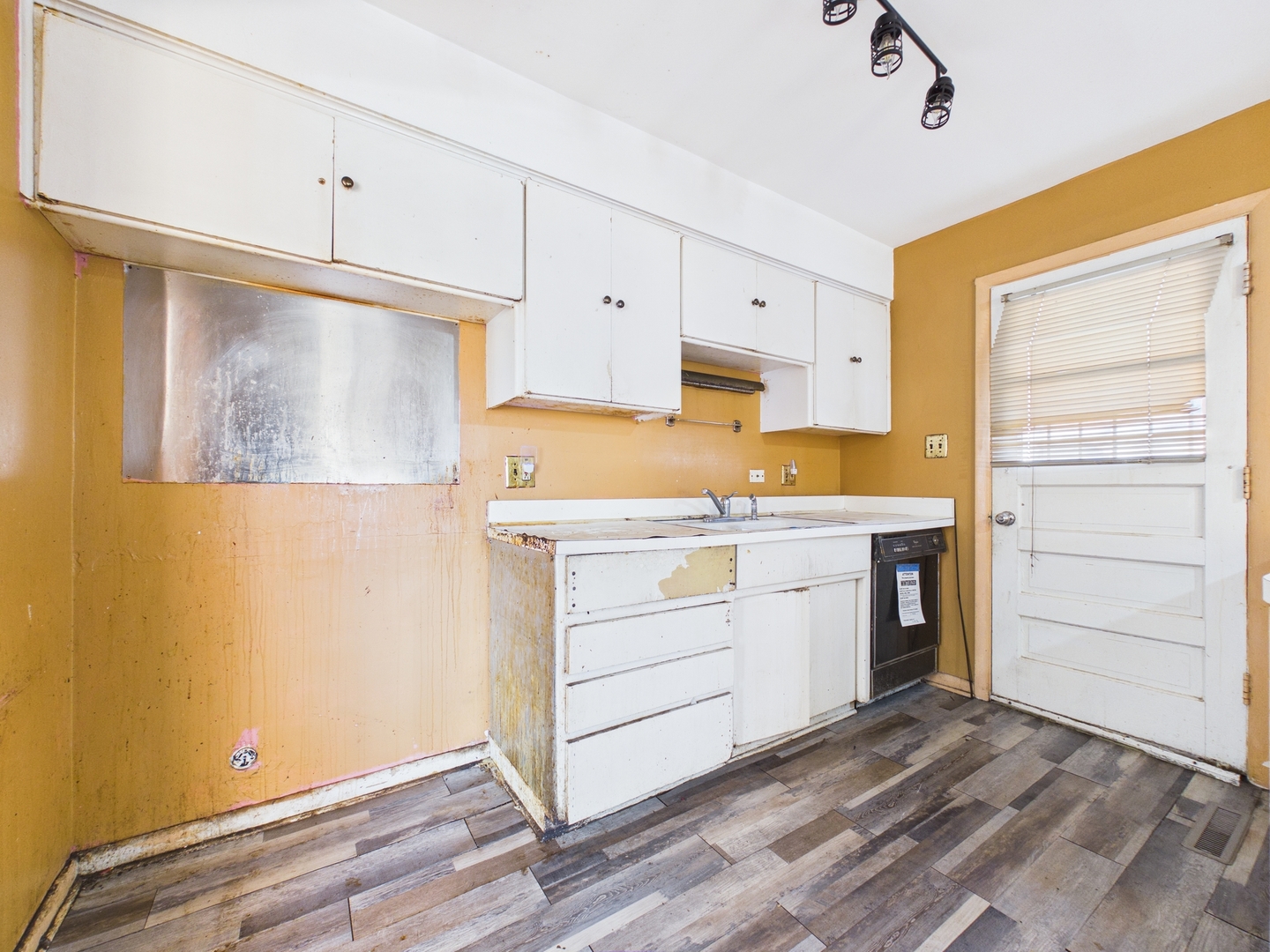 14600 Princeton Avenue, Dolton, IL 60419