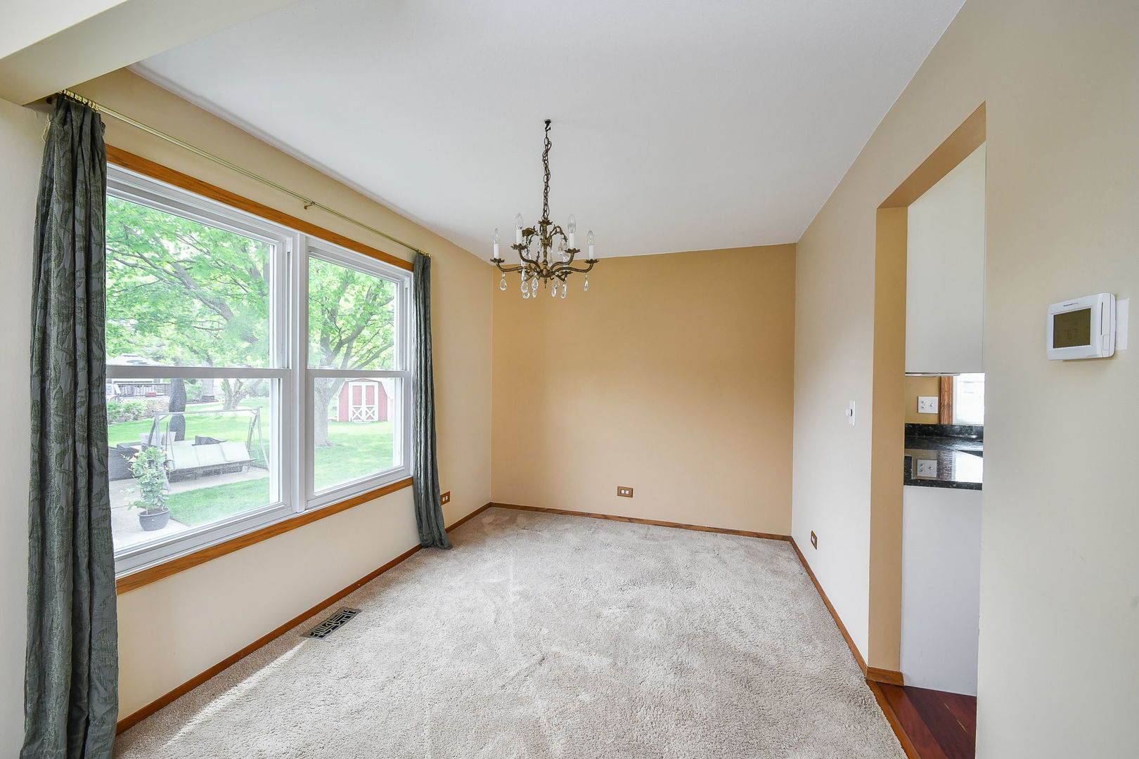 671 Coral Avenue, Bartlett, IL 60103