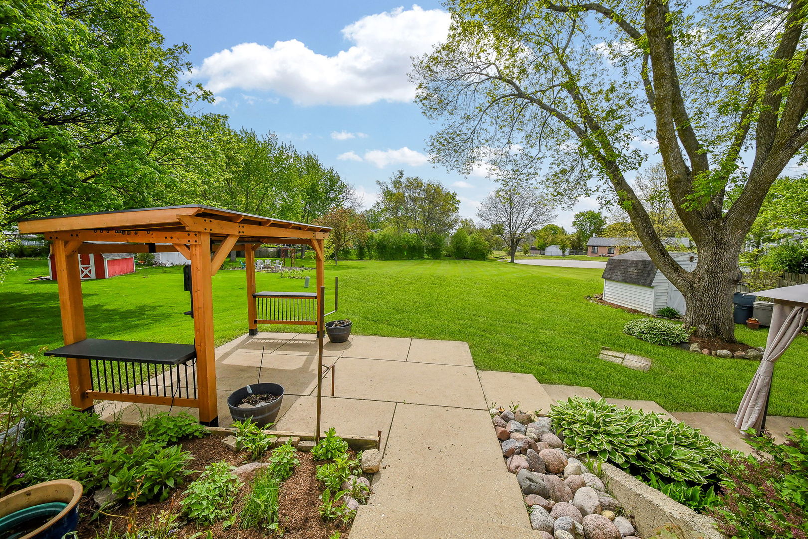 671 Coral Avenue, Bartlett, IL 60103