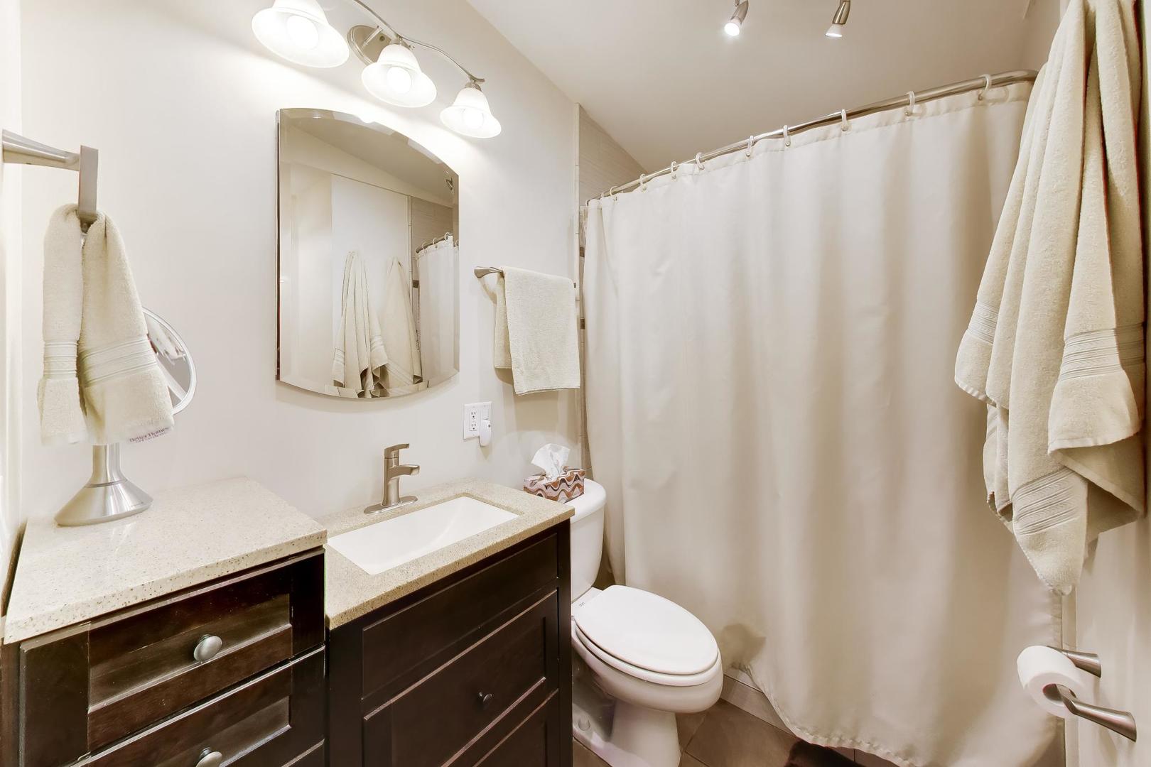 802 Lill Street, Barrington, IL 60010