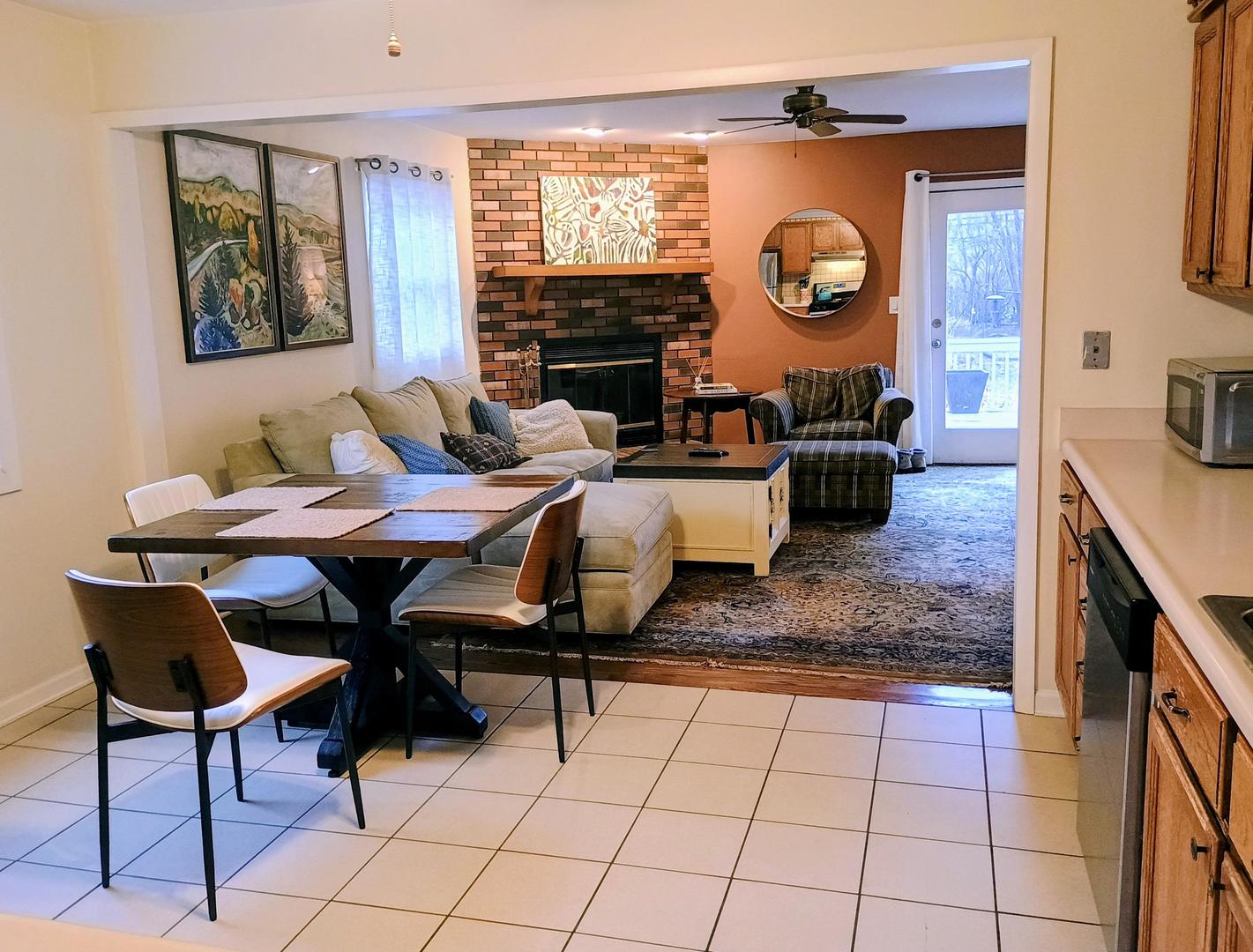 Rolling Meadows, IL 60008