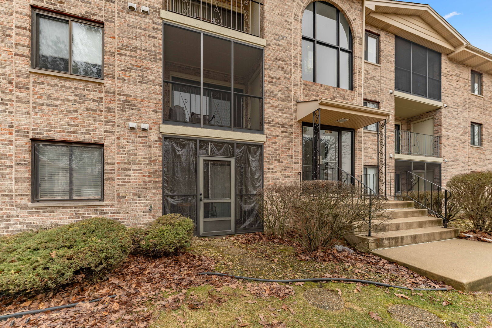 4926 134TH Street #204, Crestwood, IL 60418