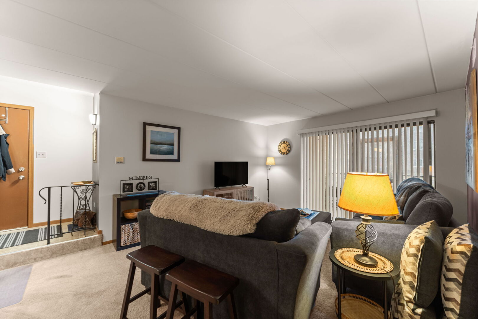 4926 134TH Street #204, Crestwood, IL 60418