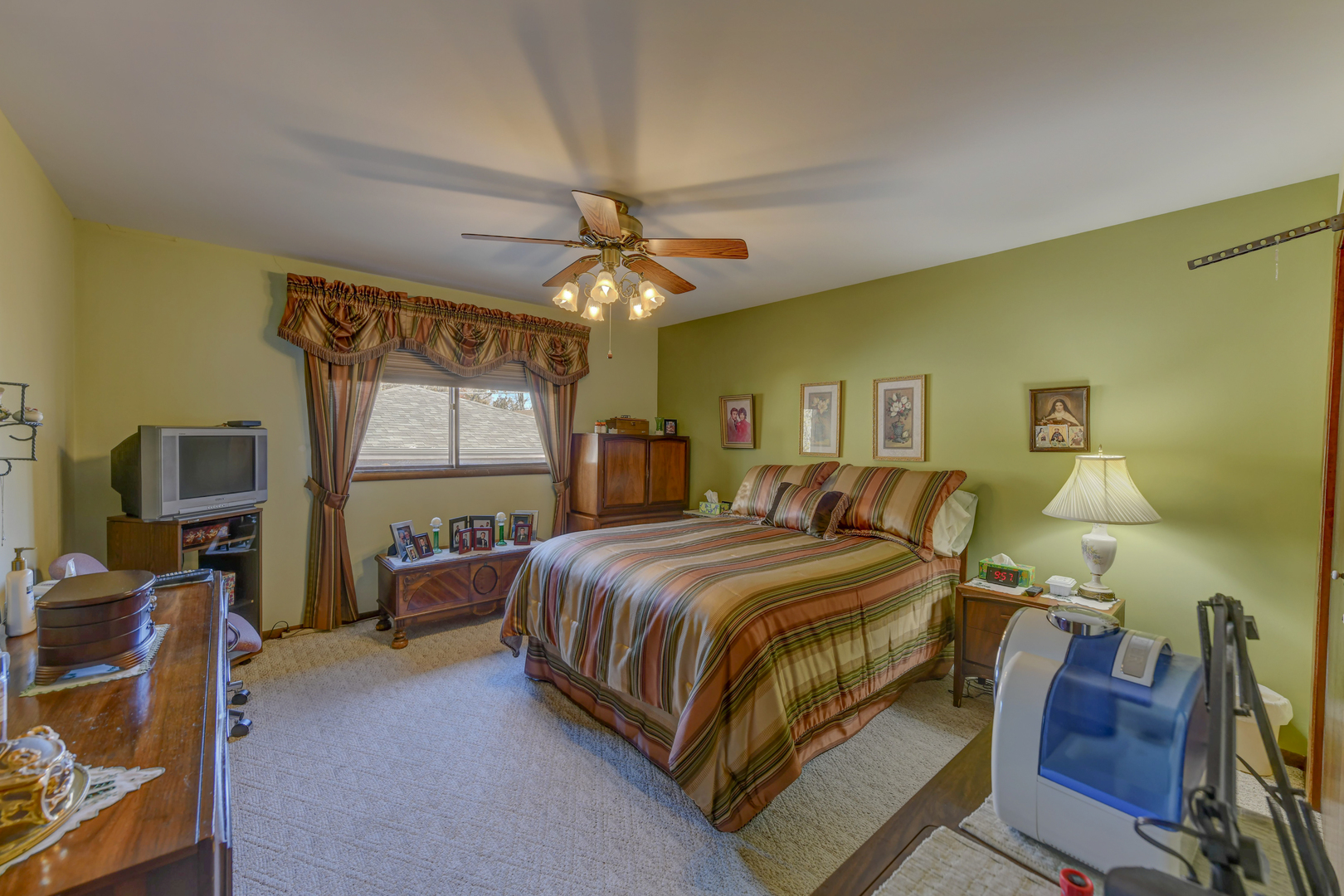 181 W 28th Street, South Chicago Heights, IL 60411