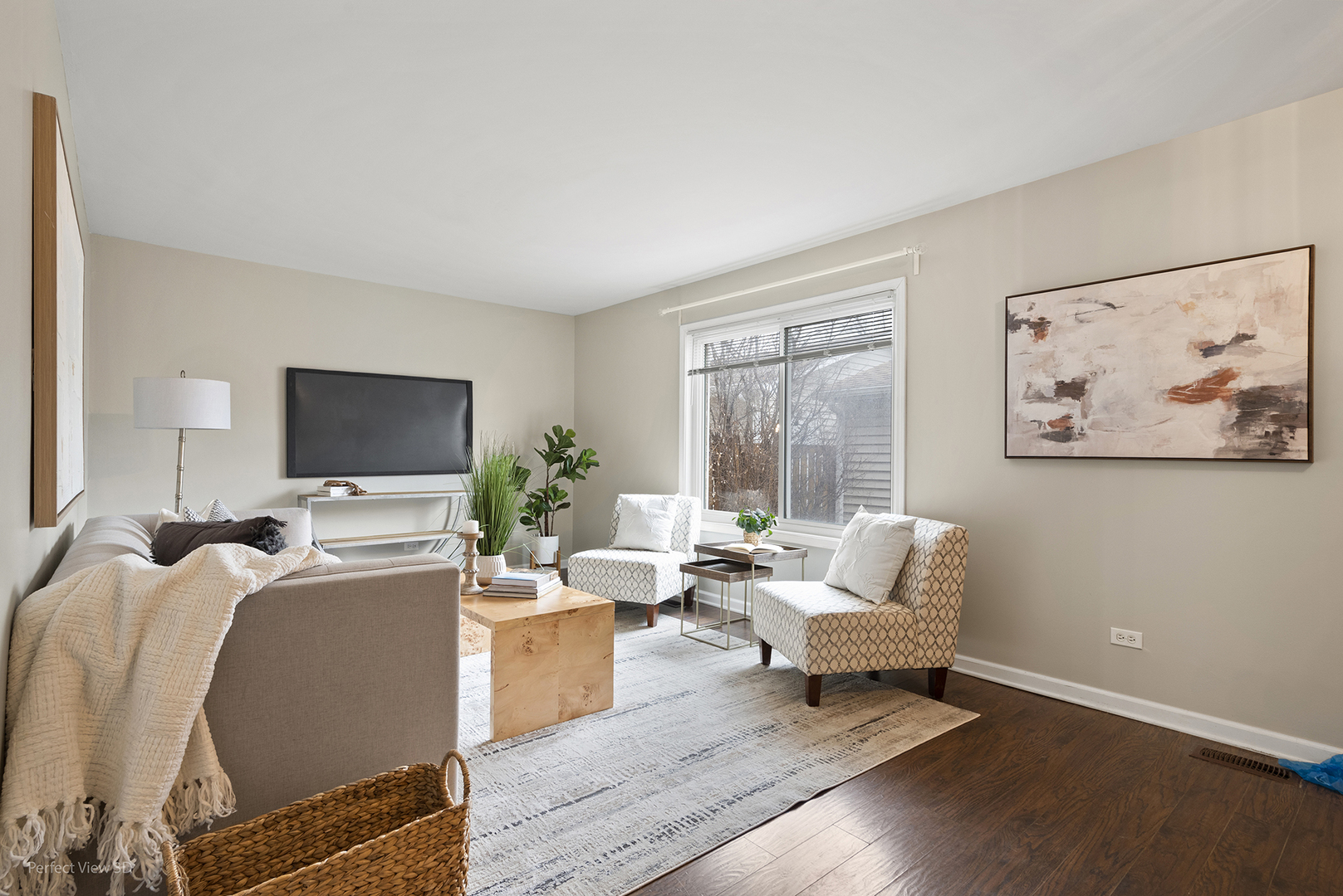 19 Woodsorrel Place, Woodridge, IL 60517