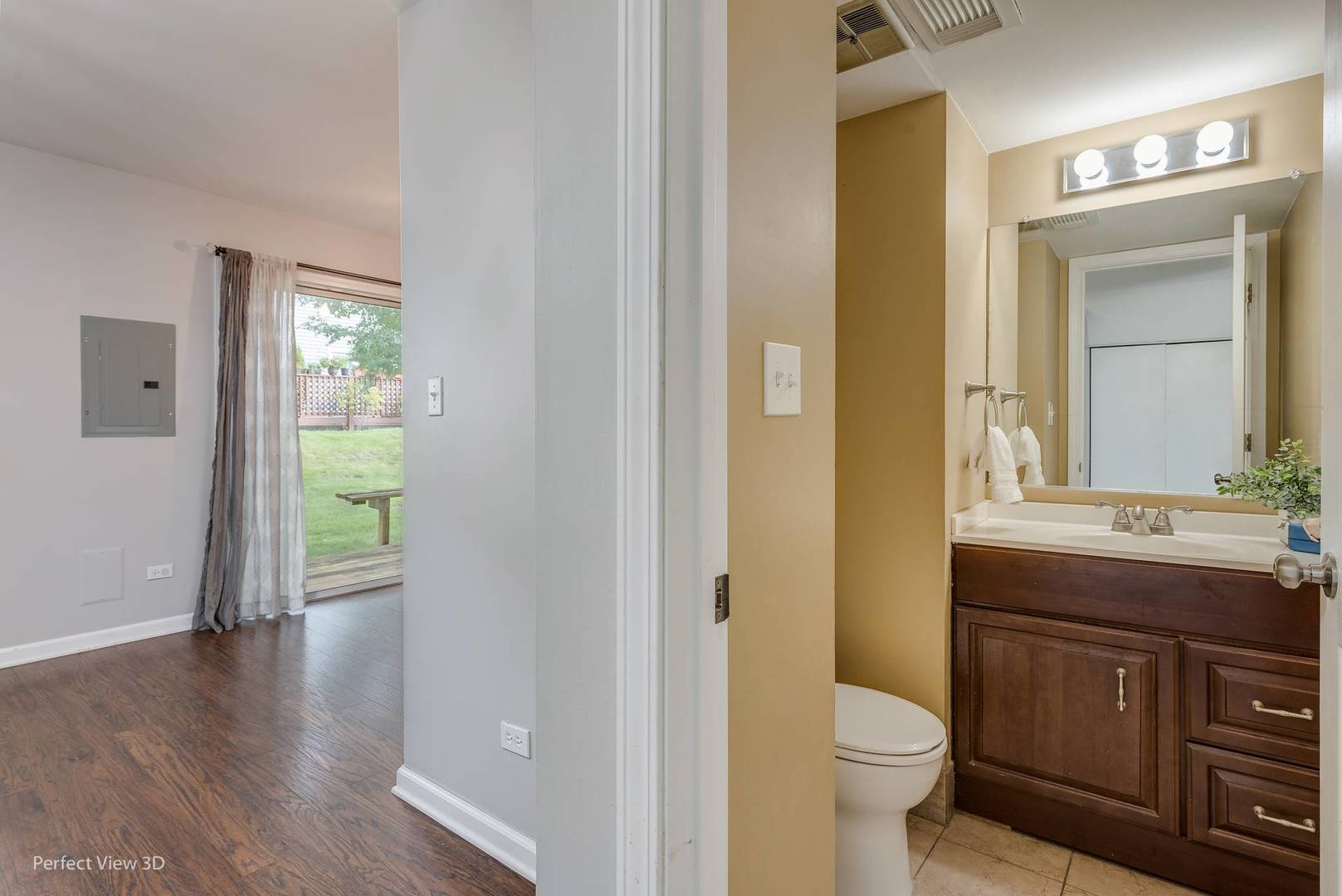 19 Woodsorrel Place, Woodridge, IL 60517