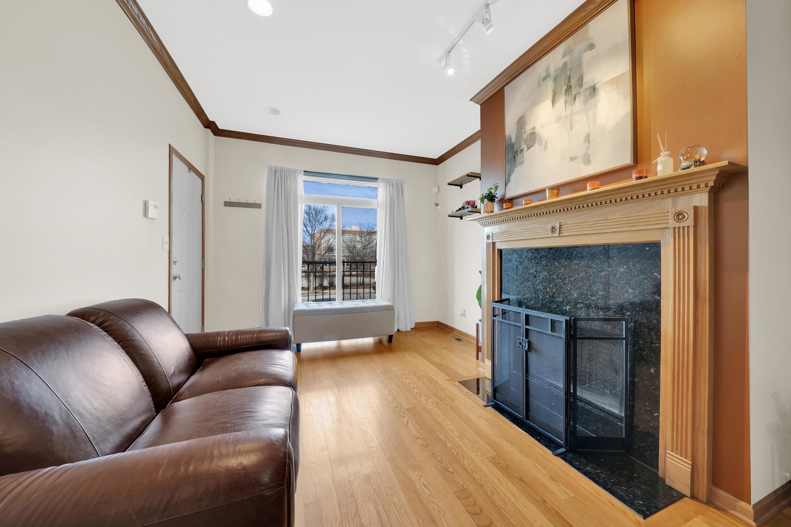 2665 W Warren Boulevard #1, Chicago, IL 60612