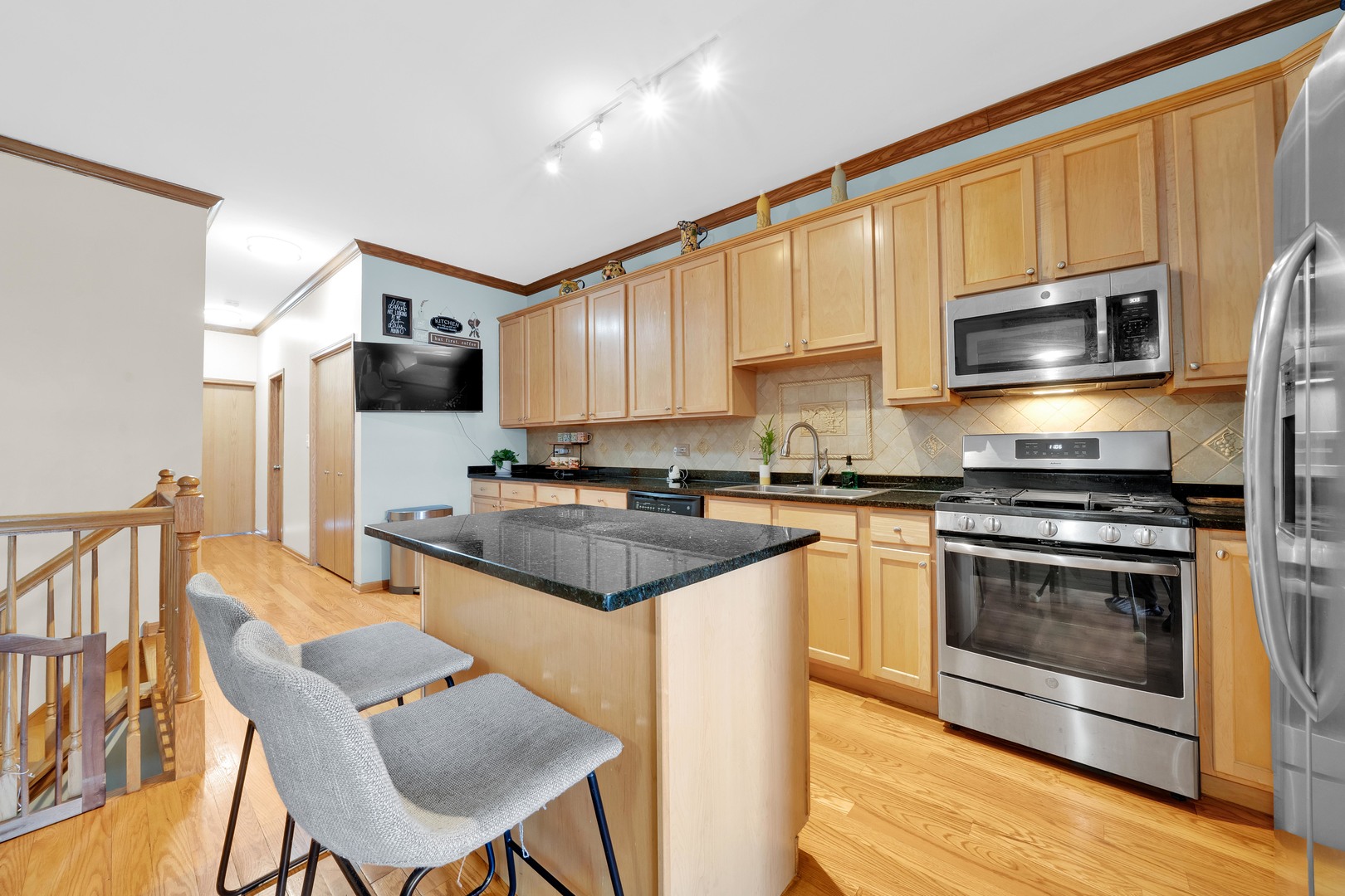 2665 W Warren Boulevard #1, Chicago, IL 60612