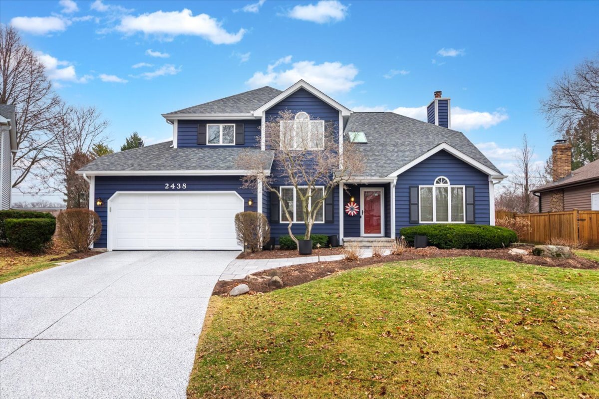 2438 Wendover Drive, Naperville, IL 60565