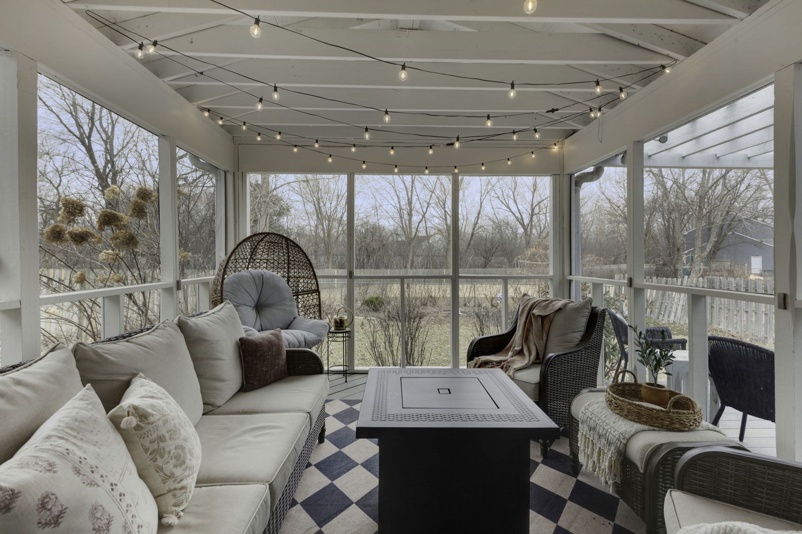 1427 Carriage Lane, Lake Villa, IL 60046