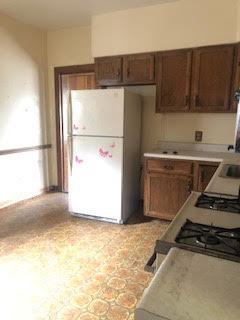 3343 W 64th Place, Chicago, IL 60629